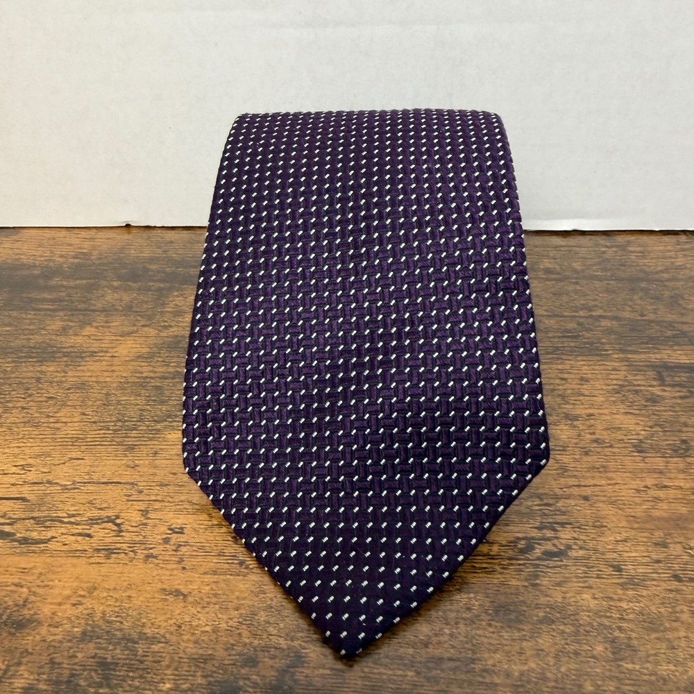 Jos A‎ Bank Tie Men Long Purple Signature Collection Silk Micro Pattern Preppy